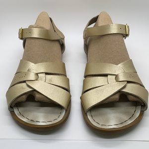 Gold Salt Water Sandals 8